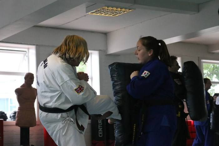 <center>DISCOVER HOW TO STRATEGISE AND RESPOND IN THE SMARTEST WAY POSSIBLE<center>